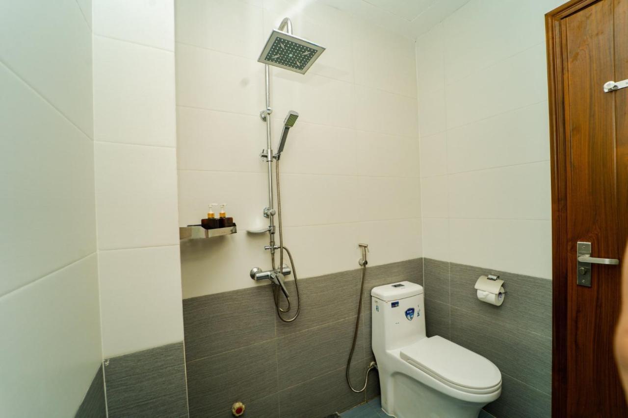 Sonne Hotel Quang Binh Донгхой Экстерьер фото